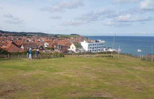 beeston-hills-putting-green beeston-hills-putting-green